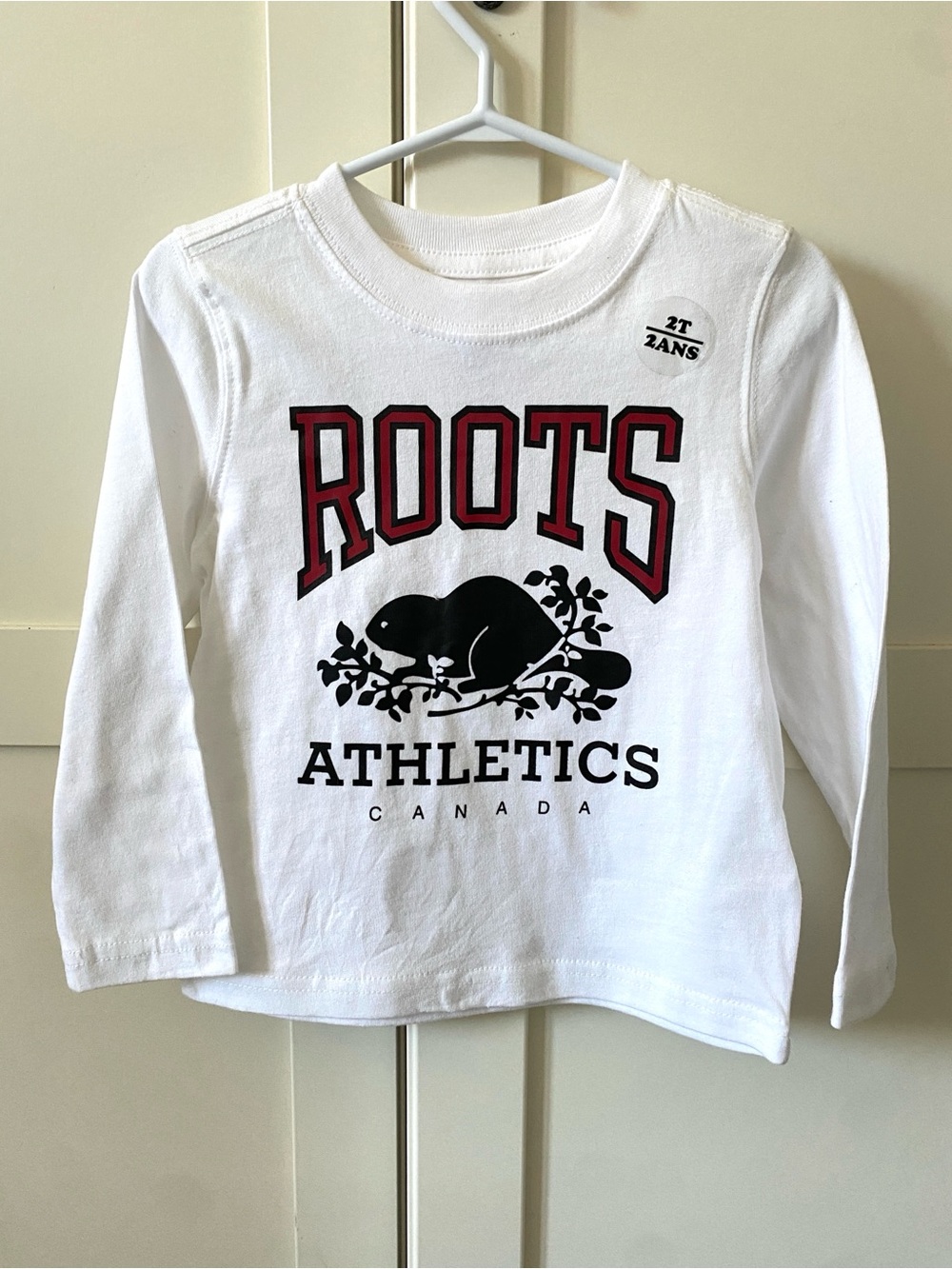 NWOT Roots Kids' White 'Roots Athletics' Long-Sleeve Tee Beaver Logo Cotton 2T